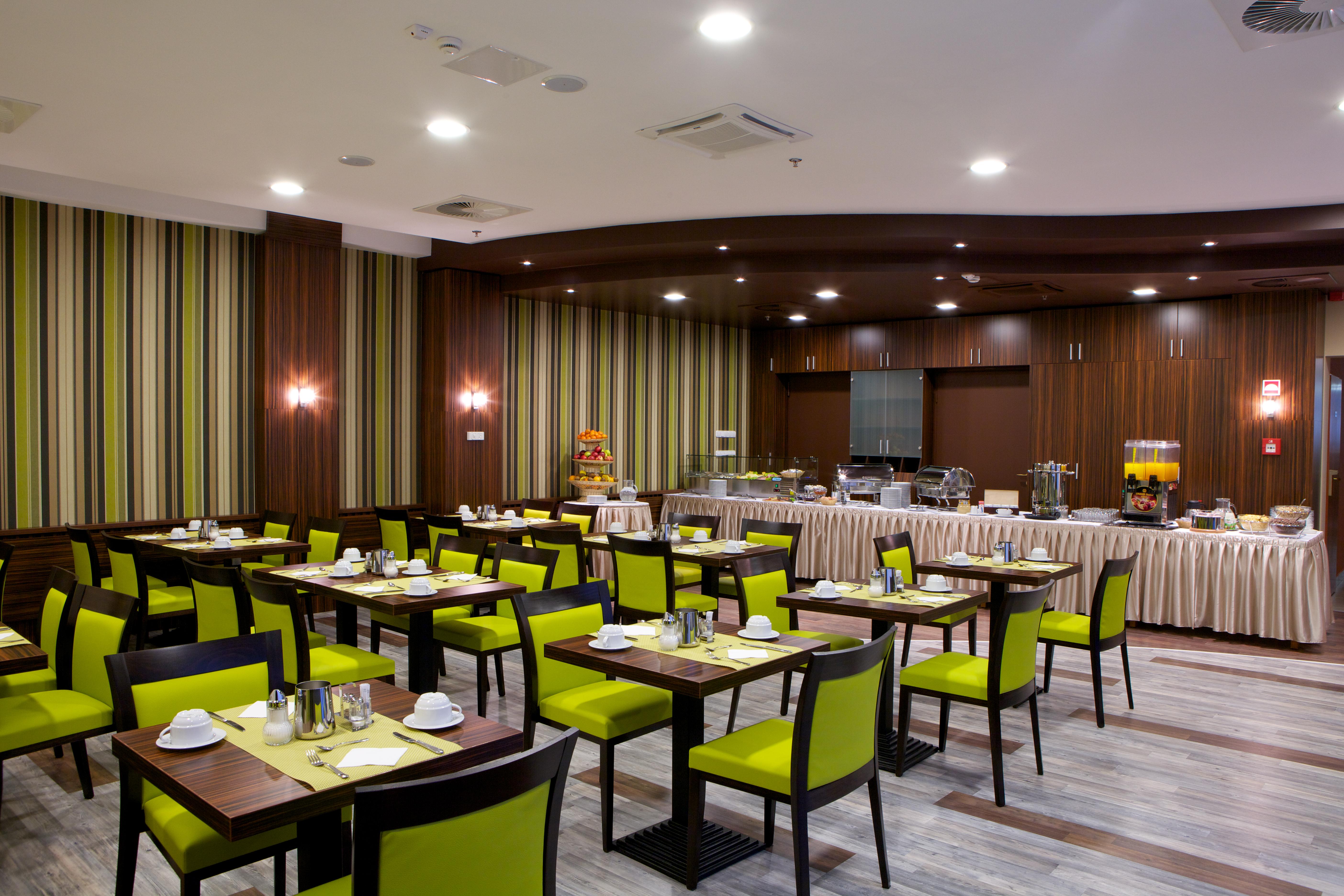 Hotel City Inn 4*
